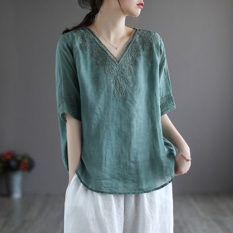 Retro Cotton And Linen Embroidered V-neck Short-sleeved T-shirt